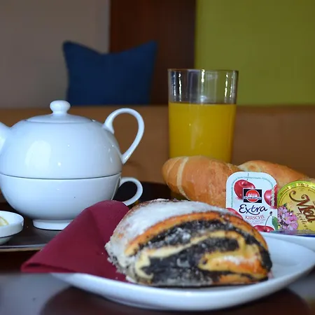 Guest house Iberica 3*